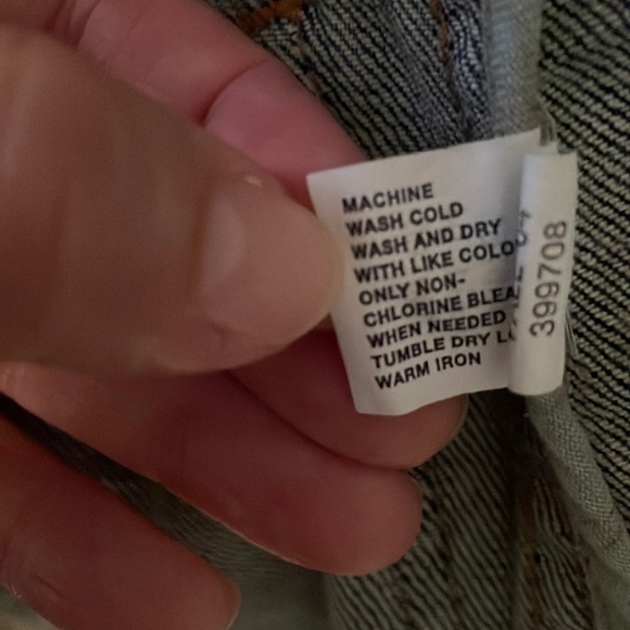 Gap Jean jacket woman’s size 6 - Picture 6 of 12